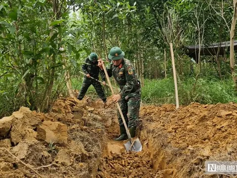 Bóc từng lớp đất tìm liệt sĩ còn nằm lại ở Câu Nhi