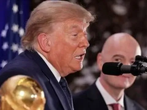 Ông Trump đề xuất Mỹ và Trung Quốc cùng tổ chức World Cup tiếp theo