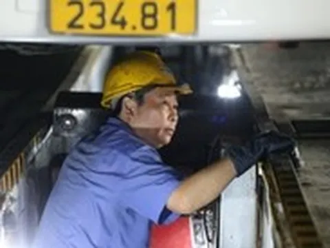 Cục Đăng kiểm dừng nhận đặt lịch qua app, tài xế đến trực tiếp các trung tâm để kiểm định