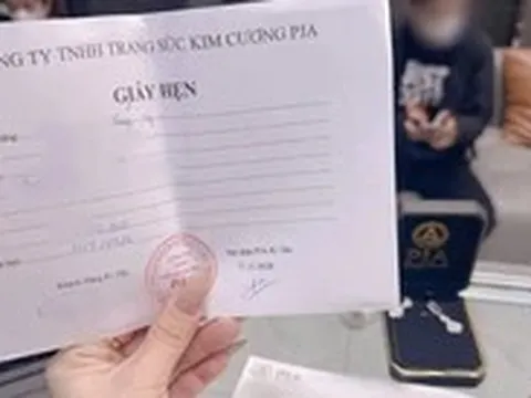 Điện thoại nghe 'ù tai', thêm cửa hàng kim cương ở TP.HCM thông báo tạm ngừng