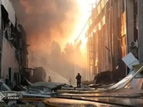 Tin tức thế giới 19-7: Có loạt tiếng nổ mạnh ở Kiev; Ngoại trưởng Triều Tiên đến Nga