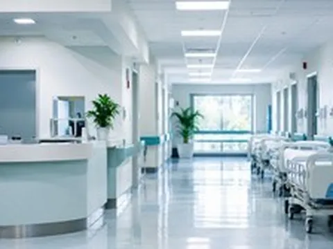 Nóng: Bắt khẩn cấp 1 nữ y tá tại bệnh viện nổi tiếng vì sát hại bệnh nhân