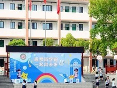 30.000 trường mầm non, tiểu học đóng cửa sau 1 năm, mỗi ngày nhân sự tại 60 cơ sở rơi vào cảnh thất nghiệp: Chuyện gì đang xảy ra tại Trung Quốc?