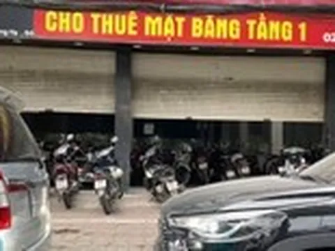 Mặt bằng kinh doanh ở Hà Nội nhan nhản biển cho thuê