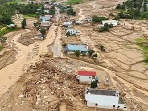 Lũ quét tàn phá bản làng Mường Than, Lai Châu xin hỗ trợ gạo cứu đói và 116 tỉ đồng