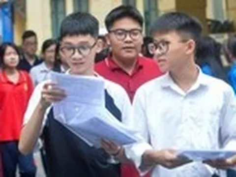 Đừng bắt một kỳ thi giải quyết tất cả