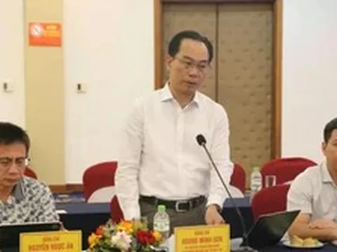 Gian lận thi ở Quảng Trị: Bộ trưởng Bộ GD&ĐT Hoàng Minh Sơn làm việc với UBND tỉnh