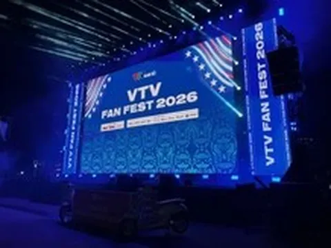 Nhiều phường ở Cần Thơ gắn màn hình lớn cho người dân xem chung kết World Cup