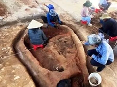 Phát hiện ba lò nung gần 2.000 năm tuổi ở thành cổ Châu Sa