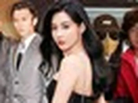 Di chúc chấn động của cha Tạ Đình Phong: 2 con trai Trương Bá Chi nhận hơn 3.000 tỷ tiền thừa kế, minh tinh Cbiz bị "cấm" tái hôn