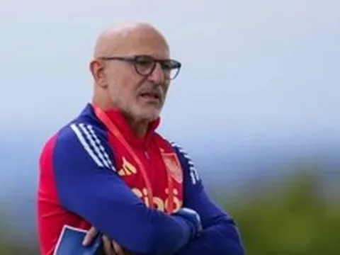 Hãy thừa nhận, người Tây Ban Nha là bậc thầy làng bóng đá!