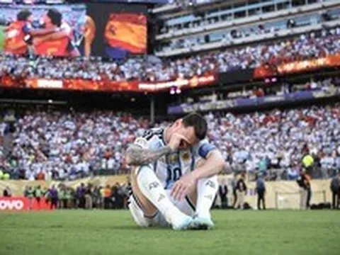 Tương lai ảm đạm chờ đợi bóng đá Argentina