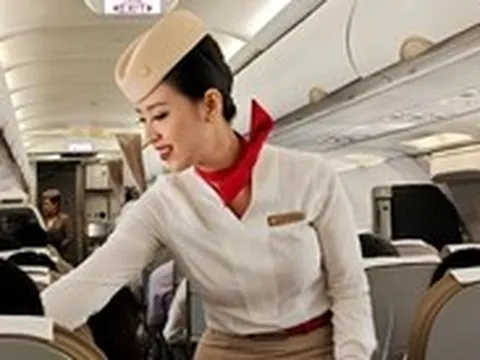 Đường bay càng nhiều, tiếp viên hàng không càng có giá