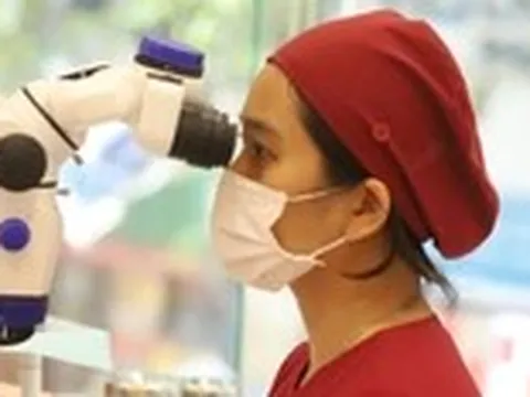 Lấy cao răng quen thuộc nhưng không hề đơn giản