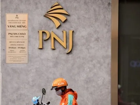 Khách bán lại tăng đột biến, hé lộ số tiền PNJ có trước áp lực 'kim cương'