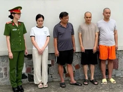 Hơn 3.400 viên kim cương nhập lậu được đưa vào hệ thống bán lẻ SJC
