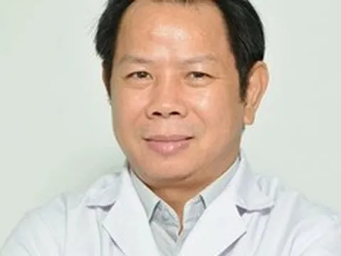 Ly kỳ vụ ly hôn 1.200 tỷ đồng kéo dài suốt 10 năm của ông chủ nha khoa Đại Nam: Hé lộ cuộc tình với nữ nhân viên và 4 người con ngoài giá thú