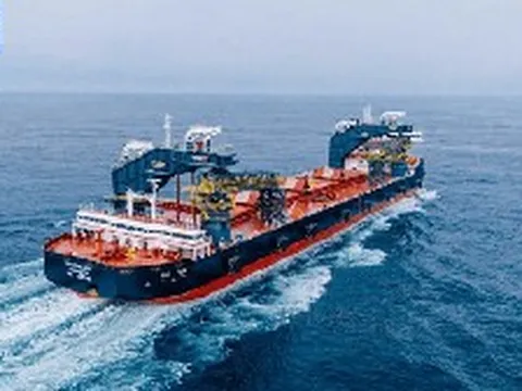 Phát hiện tàu Trung Quốc nặng 41.800 tấn, dài 215 mét, di chuyển liên tục, thực hiện nhiệm vụ quan trọng nhờ khả năng bốc hàng nhanh nhất thế giới