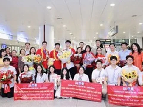 Một lớp học ở Hà Nội có tới 3 học sinh đạt Huy chương vàng Olympic quốc tế năm 2026
