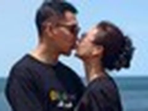 Hương Giang bên chồng hai U50: "Không còn hơn thua"