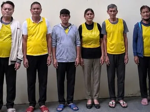 Bắt giữ nhóm người nước ngoài chuyên giăng bẫy cờ bạc bịp, lừa du khách ở TPHCM