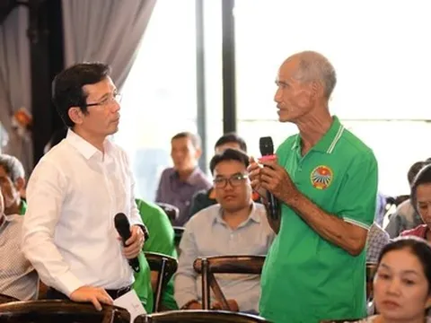Nông dân cùng chuyên gia góp lời giải để Robusta Việt bán giá cao