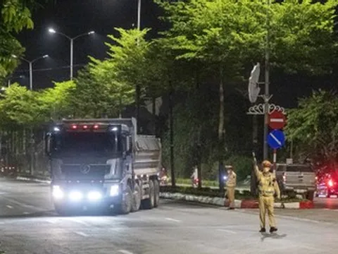 Tài xế ở Hà Nội thú nhận ‘chạy đêm khuya vì nghĩ lực lượng CSGT đã đi ngủ’