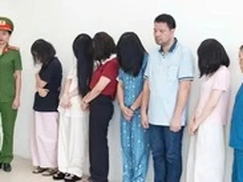 Bộ Y tế yêu cầu xử lý nghiêm vụ bác sĩ 'dỏm' bơm sữa đậu nành vào niệu đạo, bôi thuốc mỡ lên cổ tử cung để 'vẽ bệnh' khách hàng