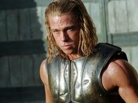 Phim Troy của Brad Pitt gây sốt trở lại nhờ The Odyssey