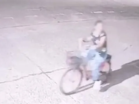 Truy tìm đối tượng đột nhập nhà nữ ca sĩ nổi tiếng, "chôm" rất nhiều tiền mặt