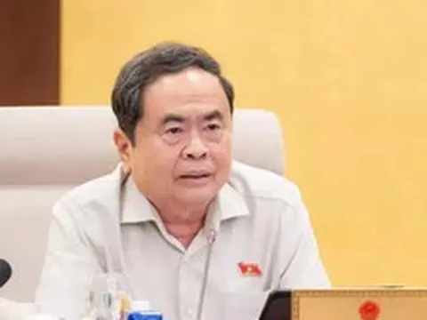 Ủy ban Thường vụ Quốc hội xem xét công tác nhân sự theo thẩm quyền