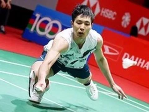 Tay vợt 36 tuổi tạo 'địa chấn' làng cầu lông