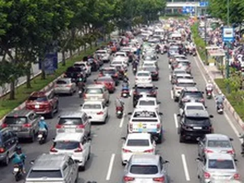 Tất cả người dân có ô tô chú ý quy định quan trọng về bảo hiểm bắt buộc