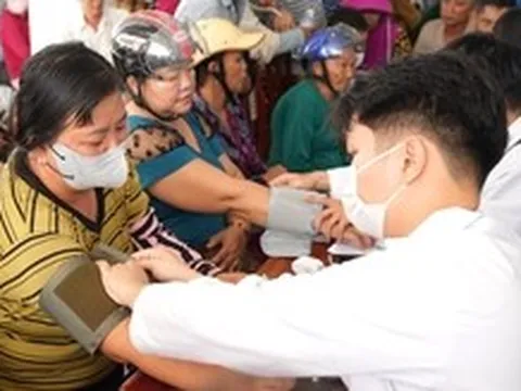 'Hành trình sức khoẻ xanh' huy động hơn 6 tỉ đồng hỗ trợ cộng đồng tại Cà Mau