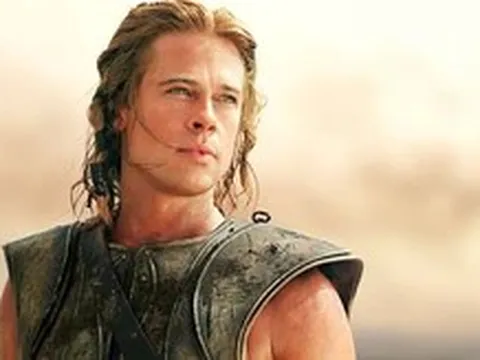 Brad Pitt ghét phim sử thi Hy Lạp 'Troy', gọi đó là sai lầm trong sự nghiệp