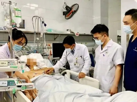 Tưởng nước ngọt để trong tủ lạnh, người đàn ông 62 tuổi nguy kịch vì uống nhầm thuốc cai nghiện