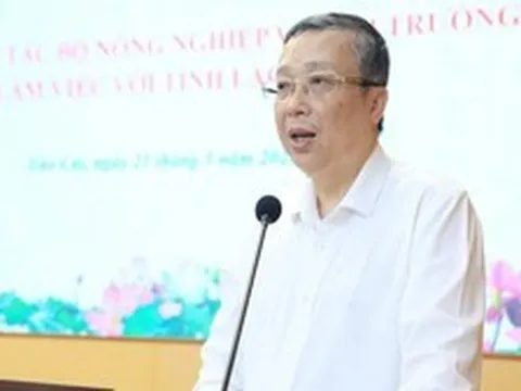 Khai trừ Đảng Thứ trưởng Bộ Nông nghiệp và Môi trường Hoàng Trung