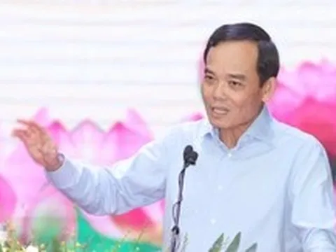 Bí thư Trần Lưu Quang: Khuyến khích phát triển trường tư để gỡ bài toán thiếu giáo viên