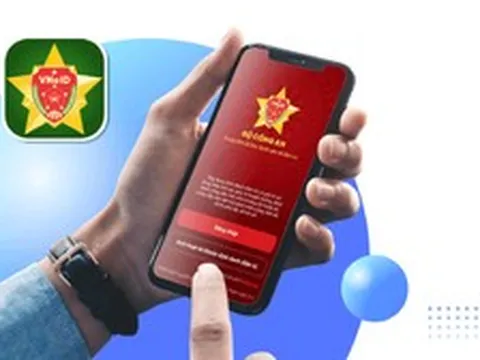 Quy định mới về xuất trình thẻ căn cước vừa chính thức có hiệu lực, tất cả người dân cần biết