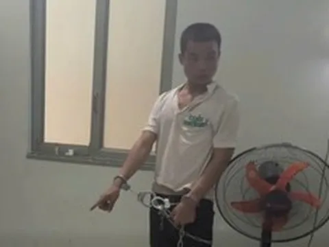Bắt tạm giam thiếu niên dùng dao đe dọa nữ chủ tiệm tạp hóa cướp tài sản rồi giở trò đồi bại