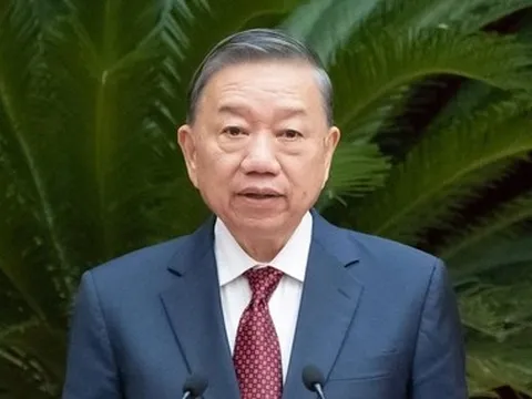 Đảng viên không được cổ xúy cho xuất bản phẩm xuyên tạc lịch sử, bôi nhọ lãnh tụ