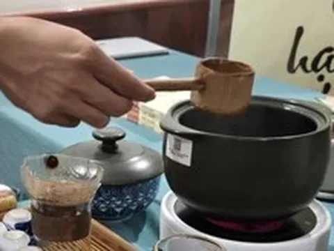 Tái hiện tiệc trà ngoại giao cấp cao trong Ngày hội Văn hóa trà Việt Nam