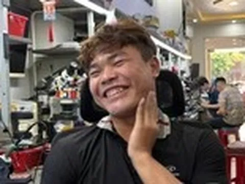 Chàng trai cụt 2 chân, tìm cơ hội trên chính đôi tay mình