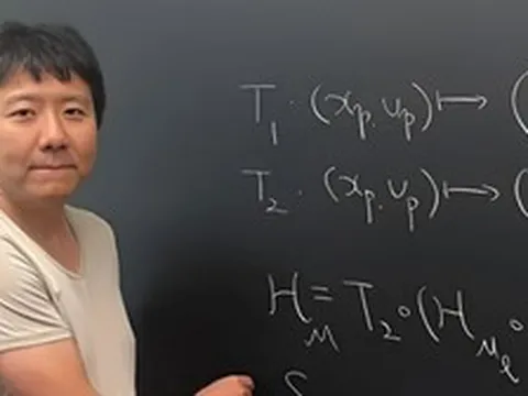 Nam giáo sư nhận tin đoạt "giải Nobel Toán học" khi đang đọc tiểu thuyết ngôn tình