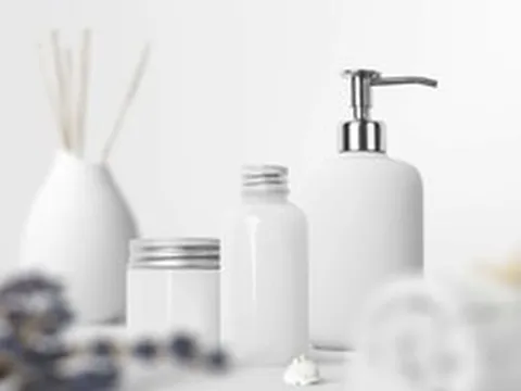Bộ Y tế thu hồi số công bố của 313 loại mỹ phẩm quen thuộc
