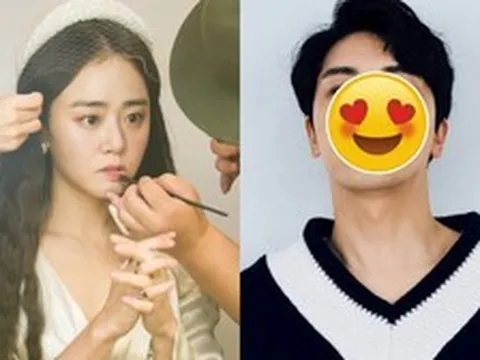HOT: "Em gái quốc dân" Moon Geun Young bất ngờ thông báo đã kết hôn, làm đám cưới với 1 nam diễn viên hơn 7 tuổi