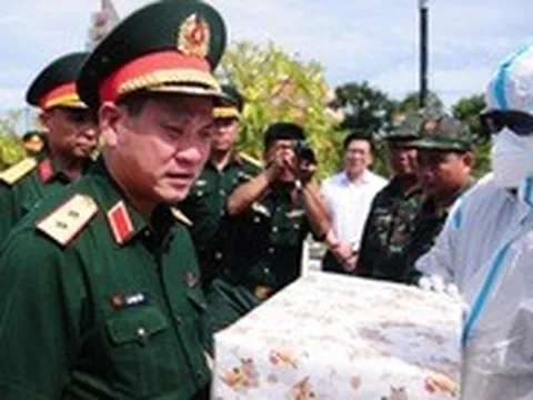 Tư lệnh Quân khu 5: Vượt mọi khó khăn, tập trung tối đa để thu nhận mẫu ADN, xác định thông tin liệt sĩ