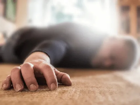Người đàn ông 45 tuổi tử vong vì thói quen ăn sáng "vạn người mê", bác sĩ nói thẳng điều "chí mạng" nhiều người mắc