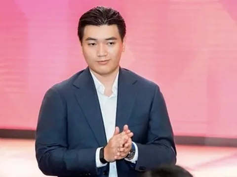 'Tổng tài' Việt 23 tuổi nắm khối tài sản gần 6.000 tỉ đồng là ai?