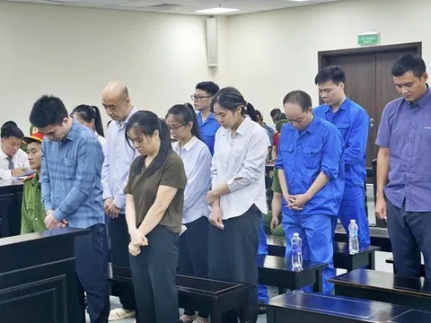 Bác đề nghị miễn tội Đưa hối lộ cho "ông trùm" sản xuất 100 tấn hàng giả